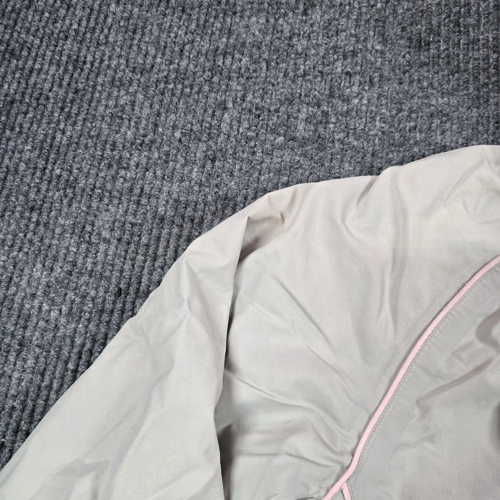 The‎ North Face HyVent Jacket Girls XL Beige Hooded Waterproof Lined Rain Coat